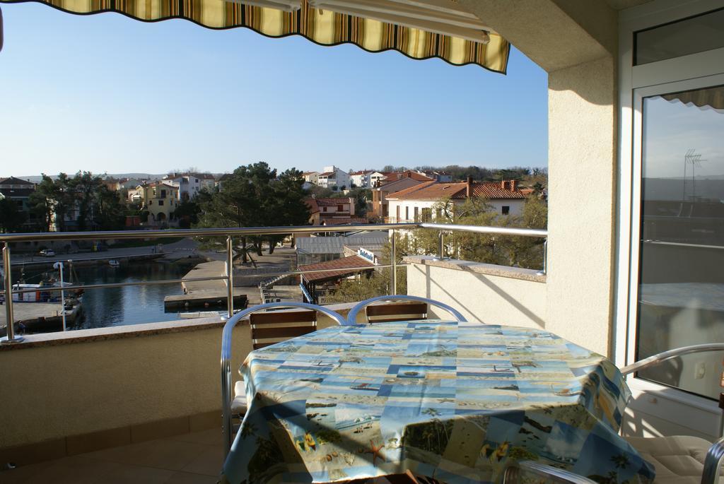 Apartments Robert Porat  Exterior foto